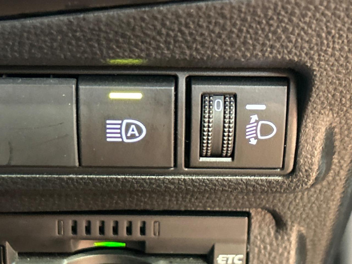 2023 Toyota Corolla Cross 6AA-ZVG11 (UW-69f496d16f606)[5]
