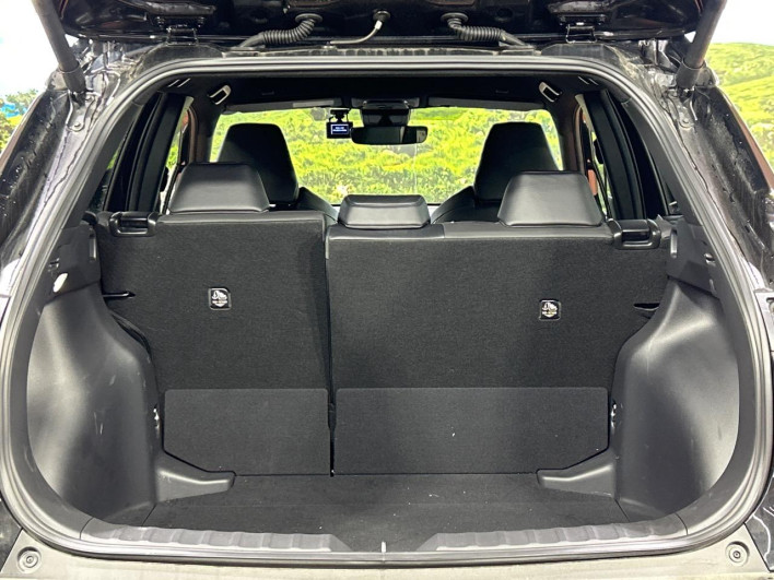 2023 Toyota Corolla Cross 6AA-ZVG11 (UW-69f496d16f606)[27]