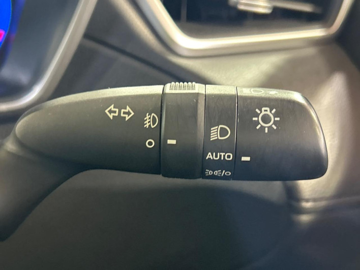 2023 Toyota Corolla Cross 6AA-ZVG11 (UW-69f496d16f606)[7]