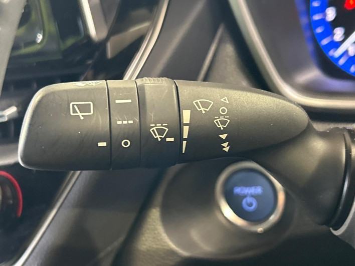2023 Toyota Corolla Cross 6AA-ZVG11 (UW-69f496d16f606)[8]