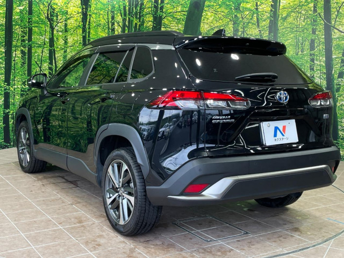 2023 Toyota Corolla Cross 6AA-ZVG11 (UW-69f496d172449)[18]