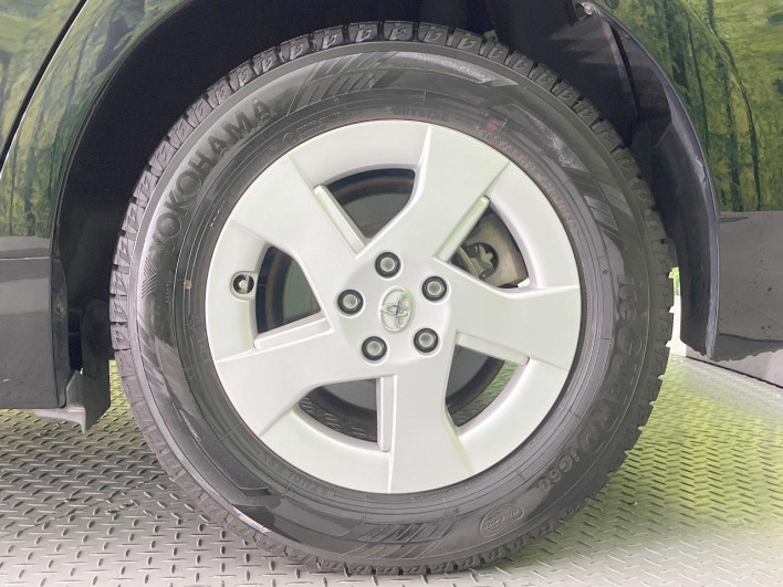2010 Toyota Prius DAA-ZVW30 (UW-69f496d4b9b6d)[11]