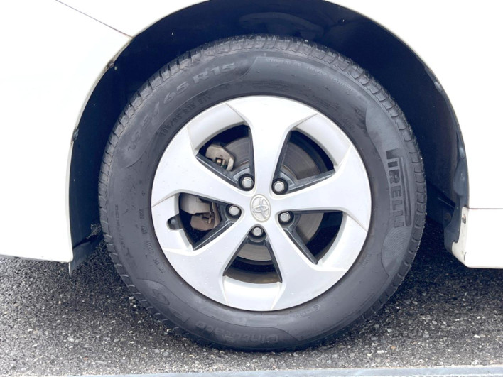 2012 Toyota Prius DAA-ZVW30 (UW-69f496d5d87f5)[10]