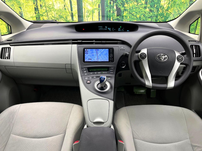 2011 Toyota Prius DAA-ZVW30 (UW-69f496d79ff4e)[11]