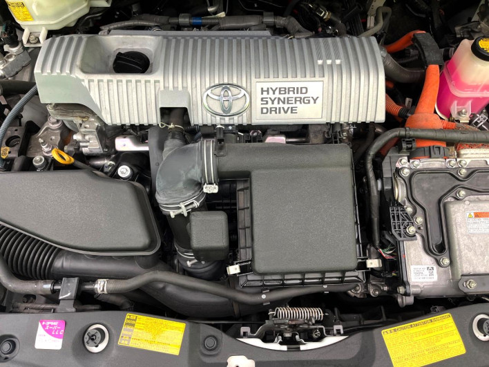 2011 Toyota Prius DAA-ZVW30 (UW-69f496d79ff4e)[4]