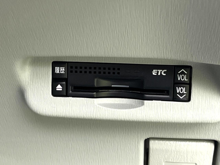 2011 Toyota Prius DAA-ZVW30 (UW-69f496d79ff4e)[8]