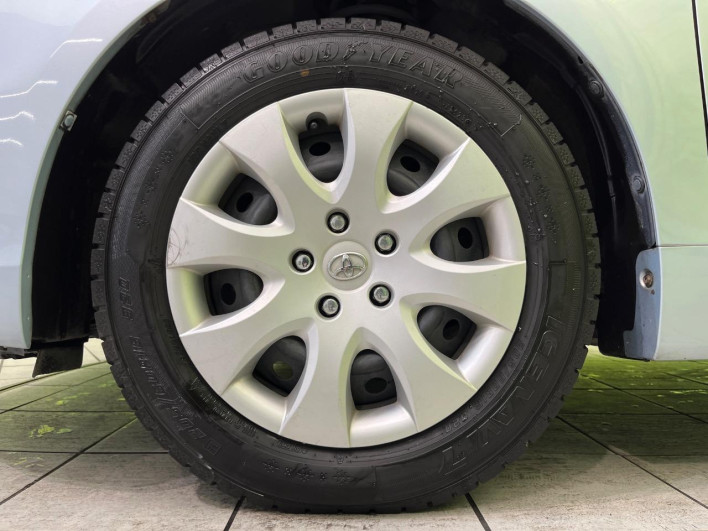 2011 Toyota Prius α DAA-ZVW40W (UW-69f496da0411f)[12]