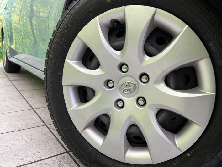 2011 Toyota Prius α DAA-ZVW40W (UW-69f496da0411f)[15]