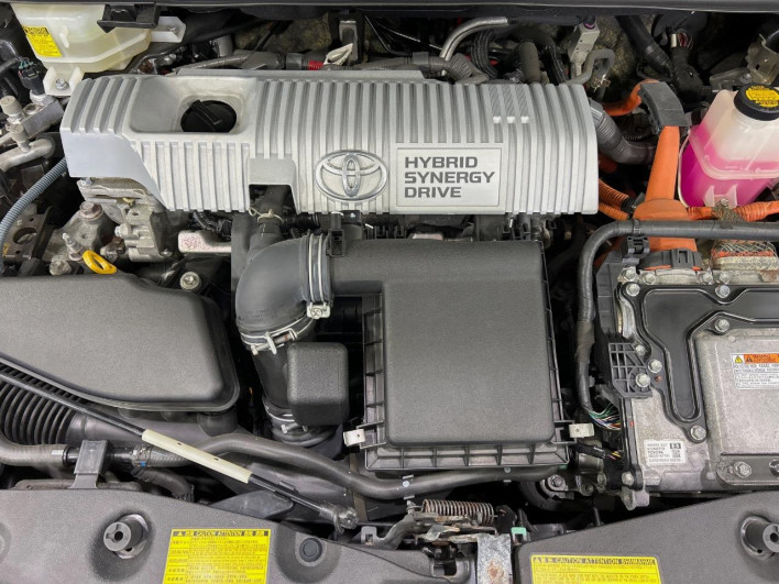 2011 Toyota Prius α DAA-ZVW41W (UW-69f496dadad92)[7]