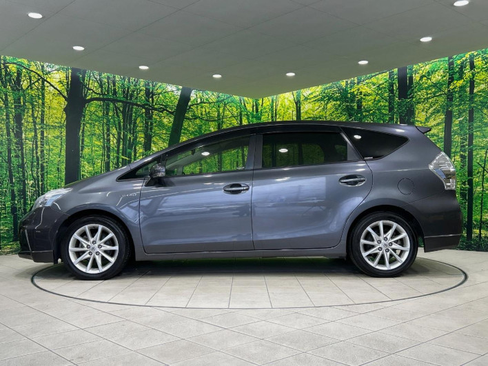 2011 Toyota Prius α DAA-ZVW41W (UW-69f496dadad92)[14]