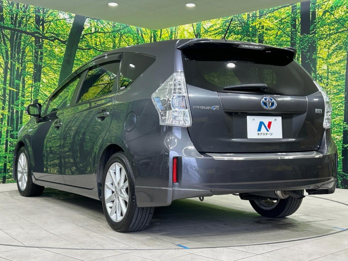 2011 Toyota Prius α DAA-ZVW41W (UW-69f496dadad92)[15]