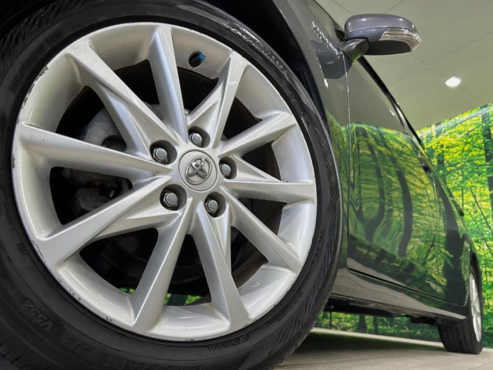 2011 Toyota Prius α DAA-ZVW41W (UW-69f496dadad92)[8]