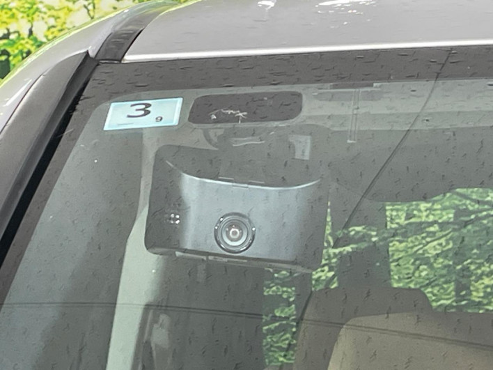 2014 Toyota Noah DAA-ZWR80G (UW-69f496e361cc8)[8]
