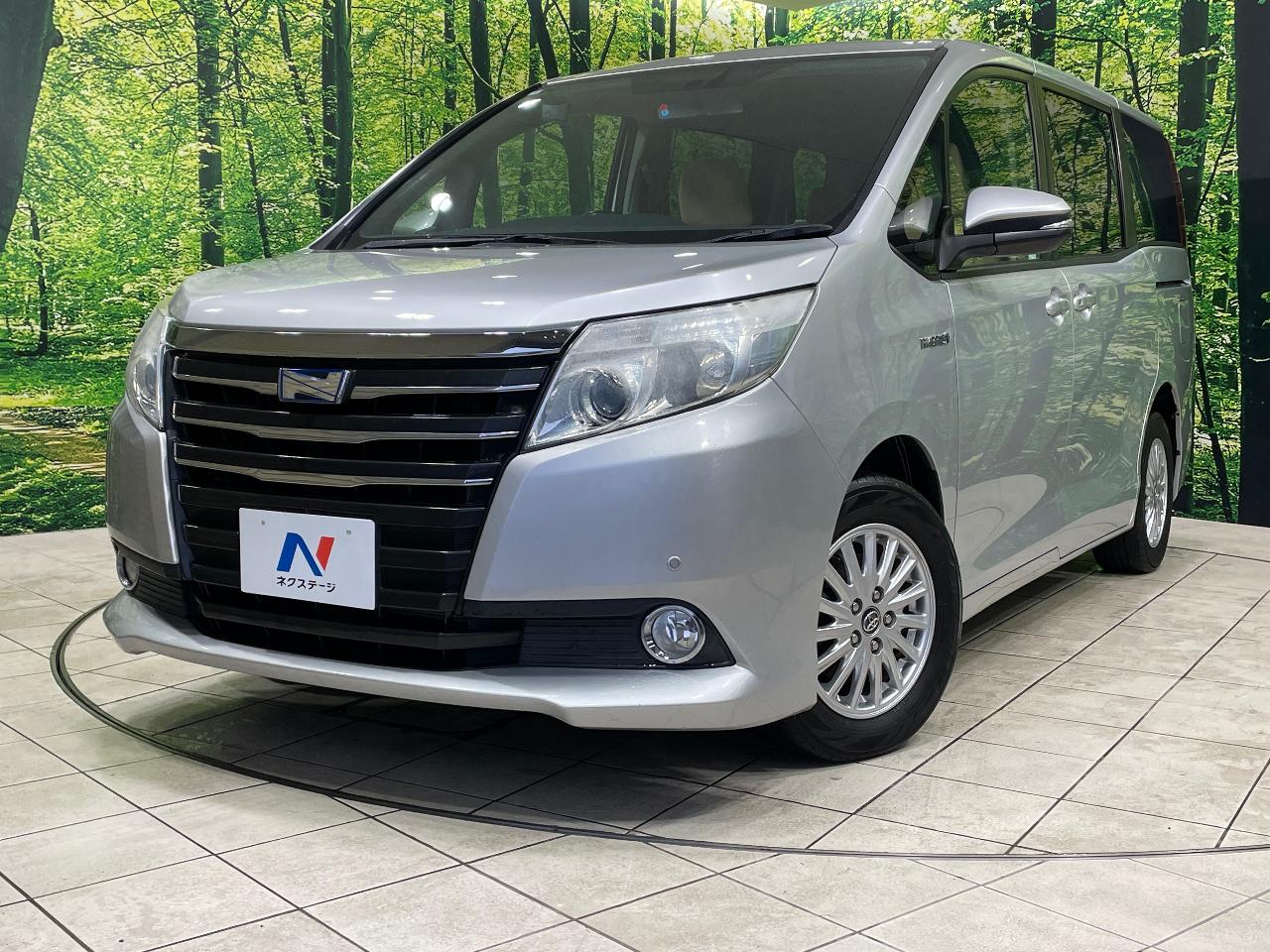 2014 Toyota Noah DAA-ZWR80G