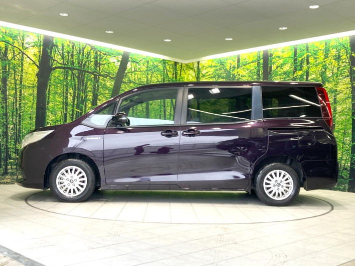 2014 Toyota Noah DAA-ZWR80G (UW-69f496e3ac1e8)[14]