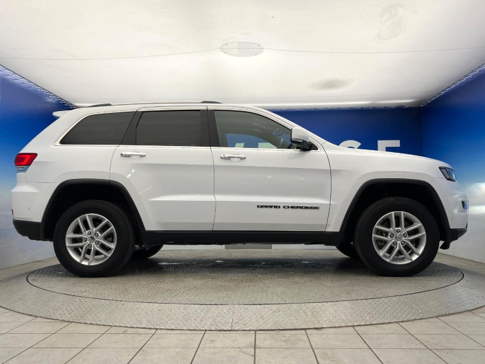 2018 Chrysler Jeep Grand Cherokee DBA-WK36TA (UW-69f56a1f67af9)[17]
