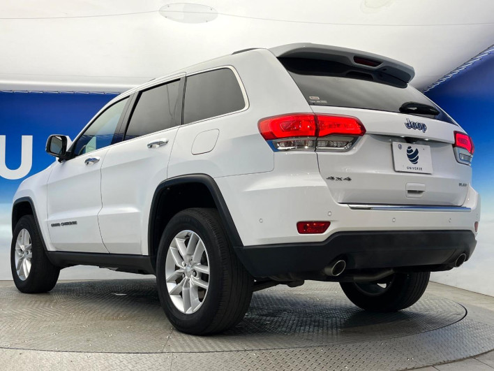 2018 Chrysler Jeep Grand Cherokee DBA-WK36TA (UW-69f56a1f67af9)[14]