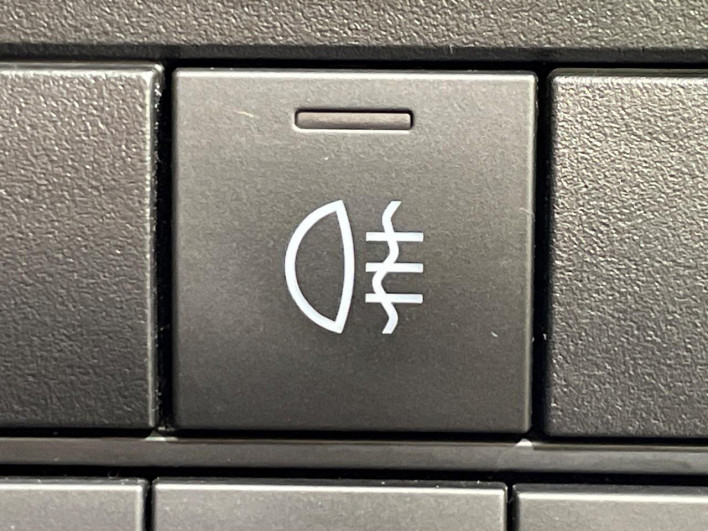 2020 Daihatsu Rocky 5BA-A200S (UW-69f56a22a365c)[20]