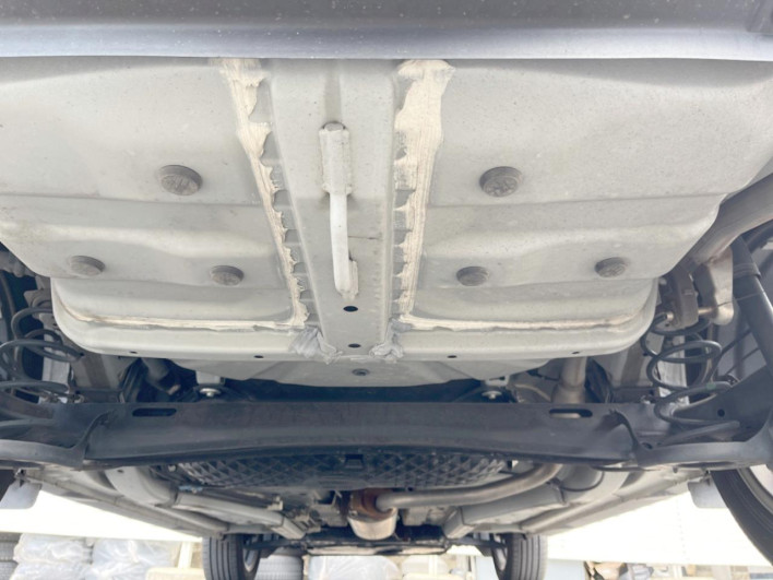 2020 Daihatsu Rocky 5BA-A200S (UW-69f56a22bdd9a)[11]