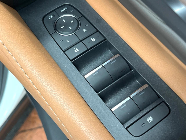 2026 Toyota Vellfire Hybrid 6AA-AAHH40W (UW-69f56a2b36c18)[27]