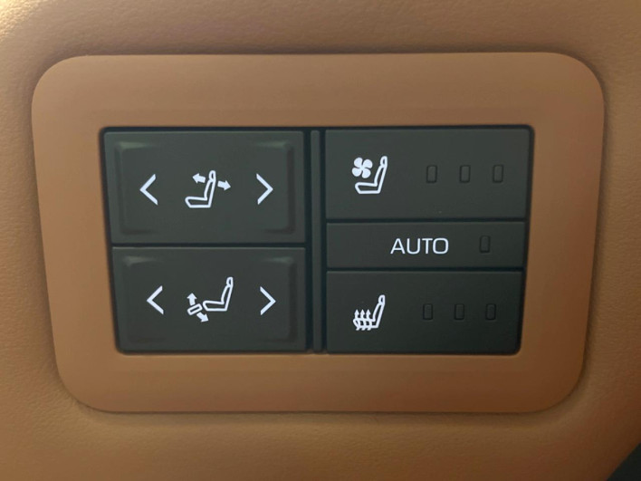 2026 Toyota Vellfire Hybrid 6AA-AAHH40W (UW-69f56a2d33029)[11]