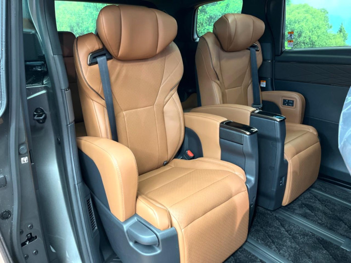 2026 Toyota Vellfire Hybrid 6AA-AAHH40W (UW-69f56a2d33029)[10]