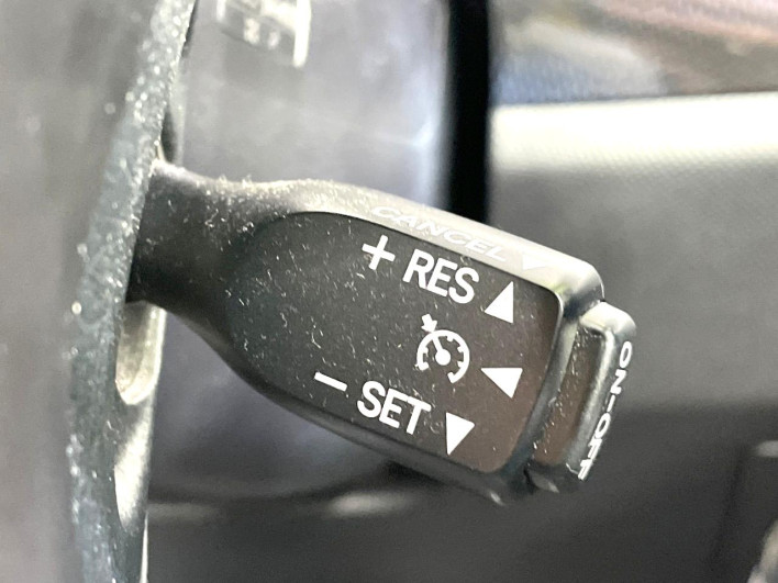 2012 Toyota Estima DBA-ACR50W (UW-69f56a31138f1)[18]