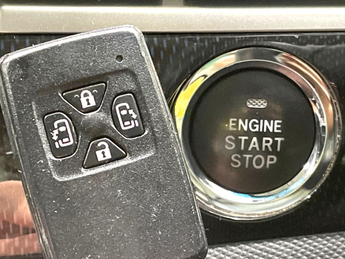 2012 Toyota Estima DBA-ACR50W (UW-69f56a31138f1)[14]