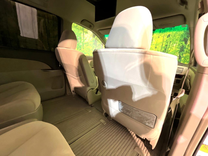 2012 Toyota Estima DBA-ACR55W (UW-69f56a3173932)[28]