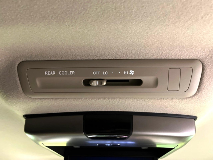 2012 Toyota Estima DBA-ACR55W (UW-69f56a3173932)[7]
