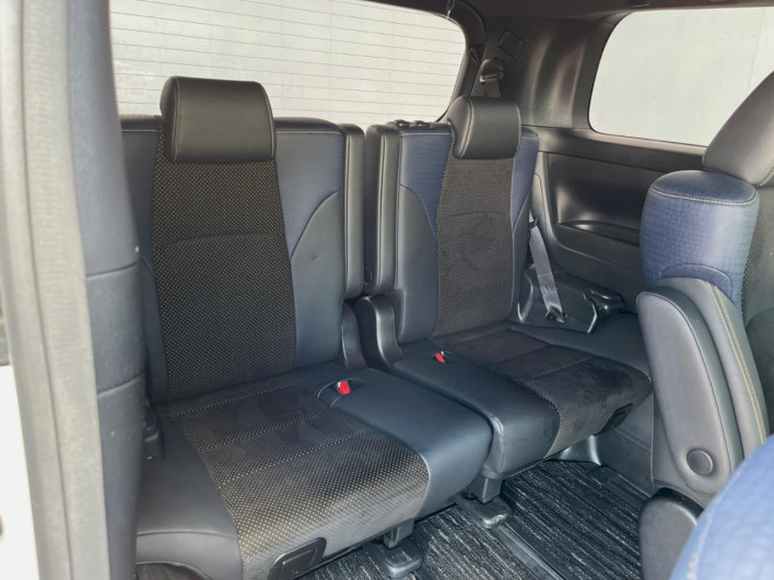 2016 Toyota Vellfire DBA-AGH30W (UW-69f56a322736b)[20]