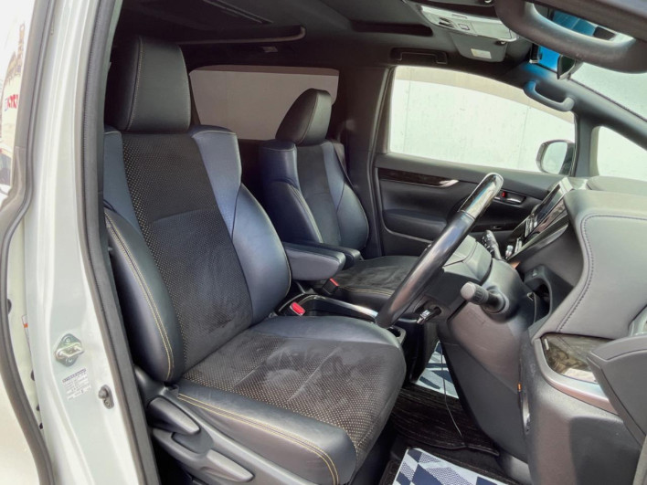 2016 Toyota Vellfire DBA-AGH30W (UW-69f56a322736b)[18]