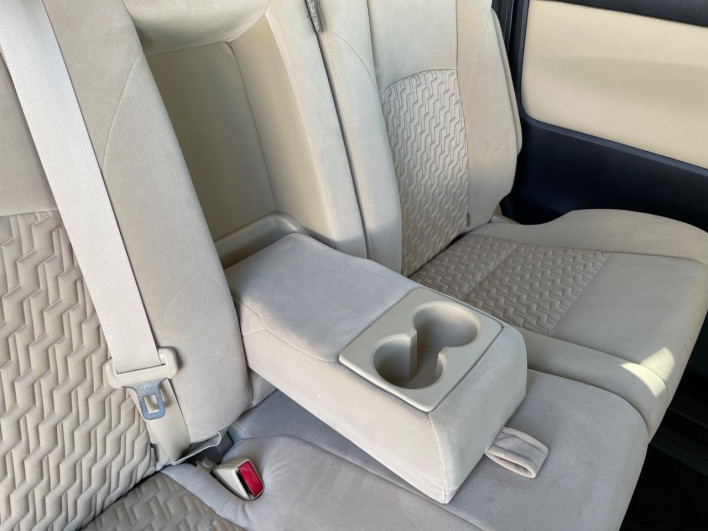 2017 Toyota Alphard DBA-AGH30W (UW-69f56a342fefa)[16]