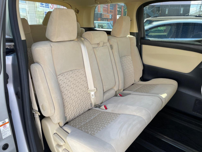 2017 Toyota Alphard DBA-AGH30W (UW-69f56a342fefa)[15]