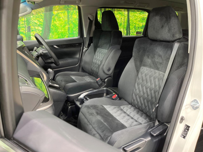 2018 Toyota Alphard DBA-AGH30W (UW-69f56a3681d99)[25]