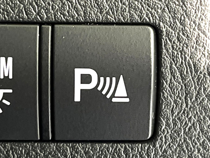 2011 Toyota Vellfire DBA-ANH25W (UW-69f56a43982a5)[11]