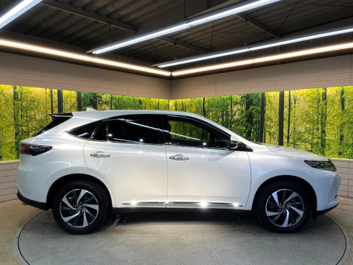 2017 Toyota Harrier DBA-ASU60W (UW-69f56a44afcab)[9]