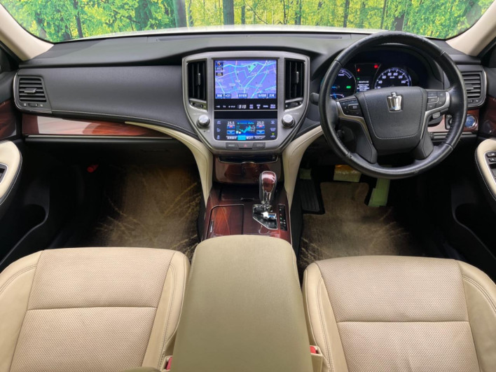 2013 Toyota Crown Hybrid DAA-AWS210 (UW-69f56a45b7ef5)[22]