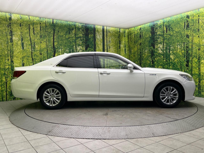 2013 Toyota Crown Hybrid DAA-AWS210 (UW-69f56a45b7ef5)[9]