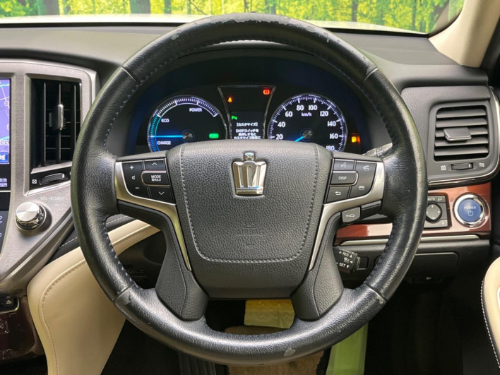 2013 Toyota Crown Hybrid DAA-AWS210 (UW-69f56a45b7ef5)[23]