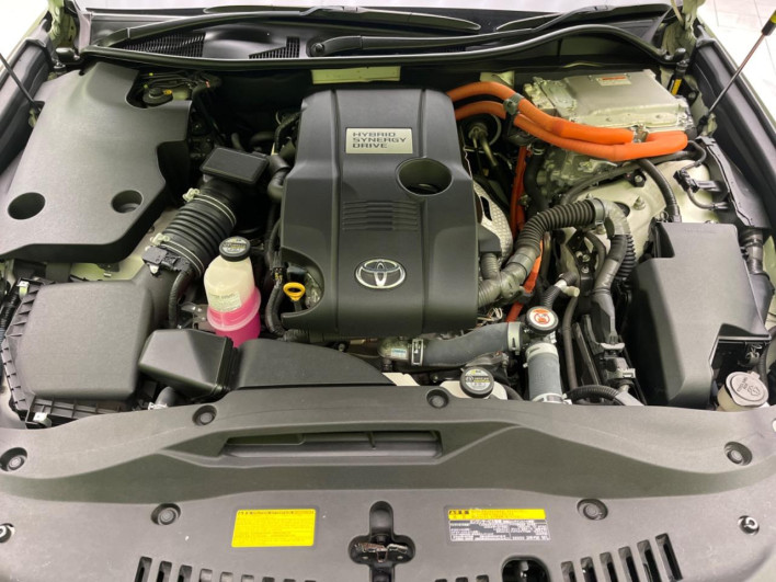 2013 Toyota Crown Hybrid DAA-AWS210 (UW-69f56a45b7ef5)[4]