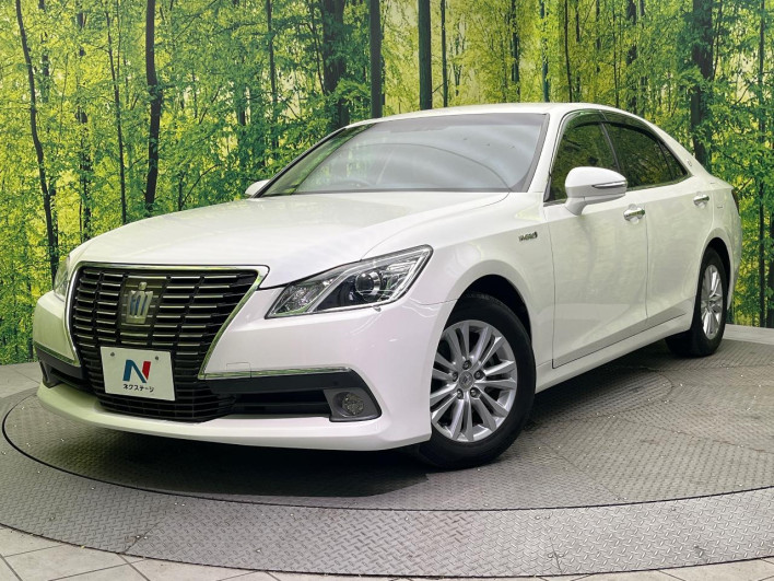 2013 Toyota Crown Hybrid DAA-AWS210 (UW-69f56a45b7ef5)[0]