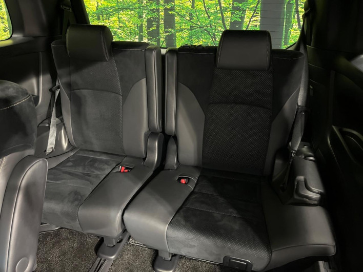 2022 Toyota Alphard Hybrid 6AA-AYH30W (UW-69f56a50754b3)[27]