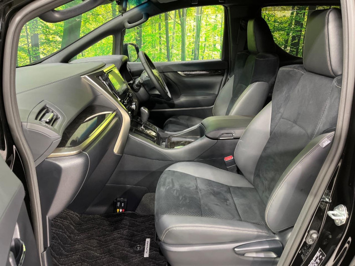 2022 Toyota Alphard Hybrid 6AA-AYH30W (UW-69f56a50754b3)[25]
