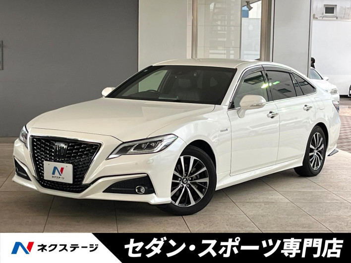 2019 Toyota Crown Hybrid 6AA-AZSH20 (UW-69f56a52d2e68)[3]