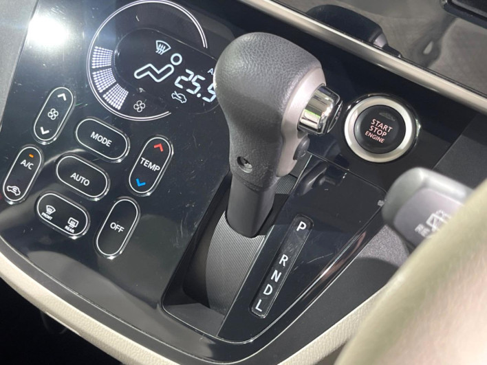 2016 Mitsubishi eK Space DBA-B11A (UW-69f56a55239e0)[12]