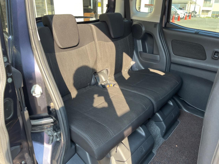 2015 Nissan DAYZ ROOX DBA-B21A (UW-69f56a5762e88)[18]
