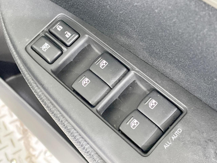 2012 Subaru Legacy B4 DBA-BMM (UW-69f56a6bb3545)[14]