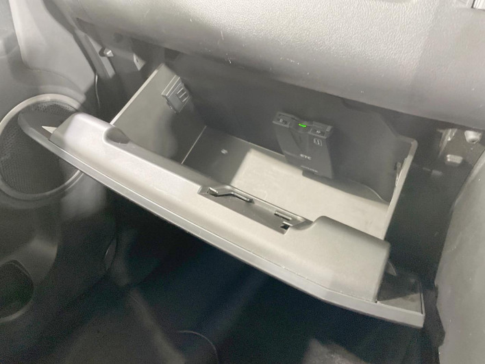 2017 Mitsubishi Delica D:5 LDA-CV1W (UW-69f56a7050d56)[17]