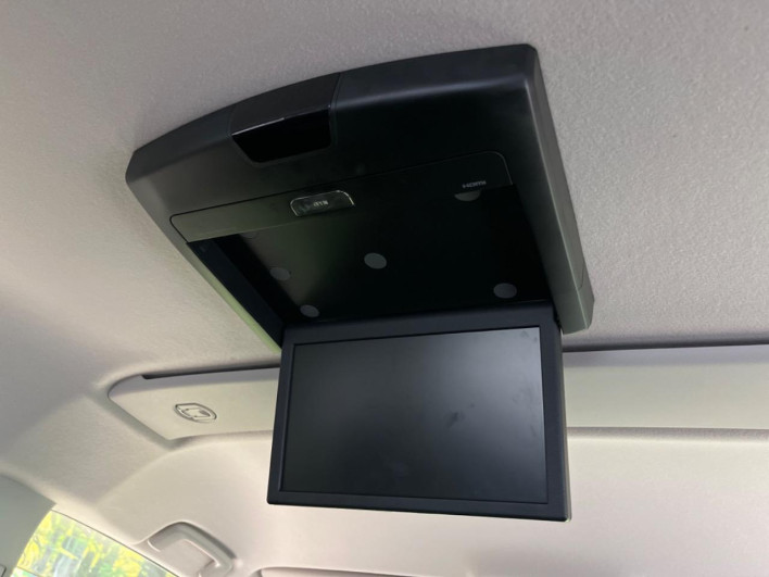 2019 Mitsubishi Delica D:5 3DA-CV1W (UW-69f56a7081a9c)[23]
